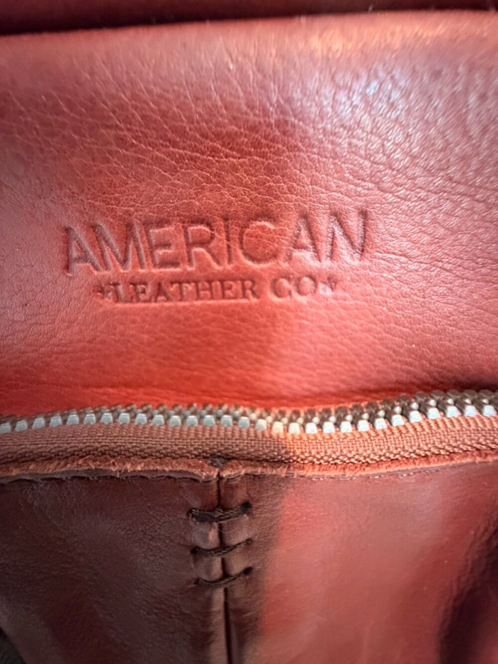American Leather Co. Genuine Leather Crossbody Bag | Adjustable Strap - Picture 3 of 11